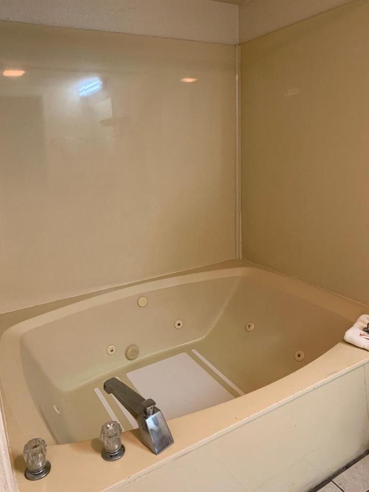 Zainee Inc Budgetel Inn And Suites Augusta Dış mekan fotoğraf
