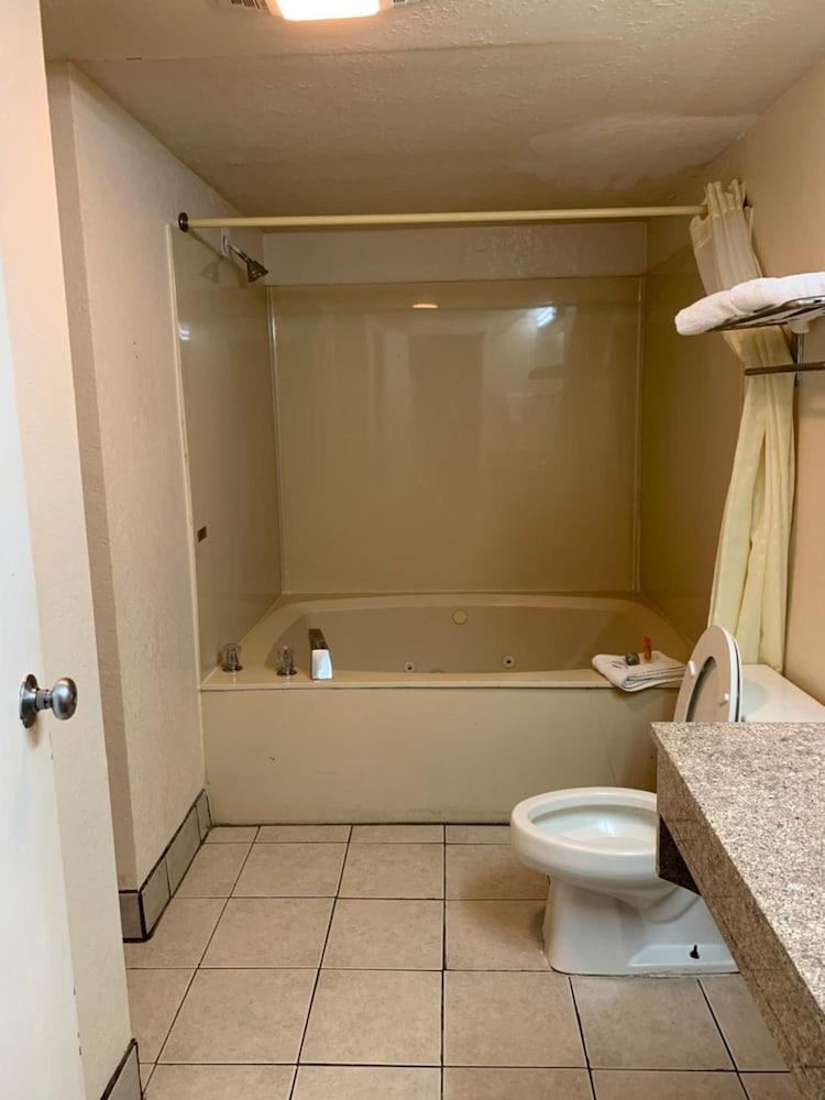 Zainee Inc Budgetel Inn And Suites Augusta Dış mekan fotoğraf